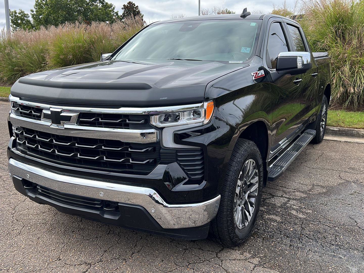 Used 2025 Chevrolet Silverado 1500 LT w/ Z71 Off-Road Package