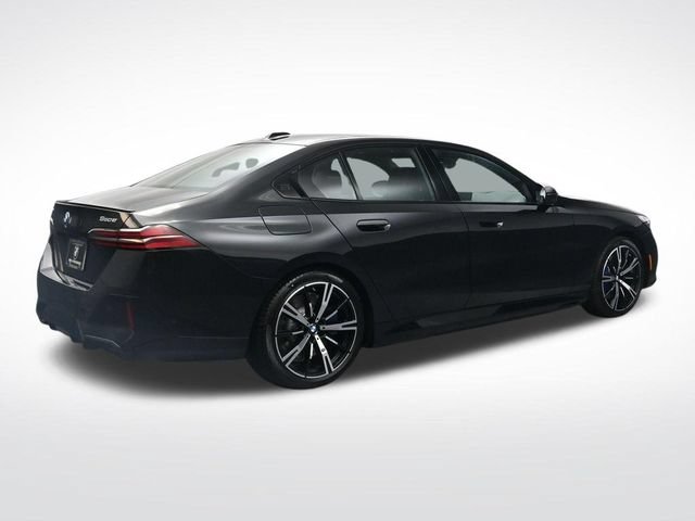 New 2027 BMW 550e xDrive w/ Executive Package AWD/4WD image 4
