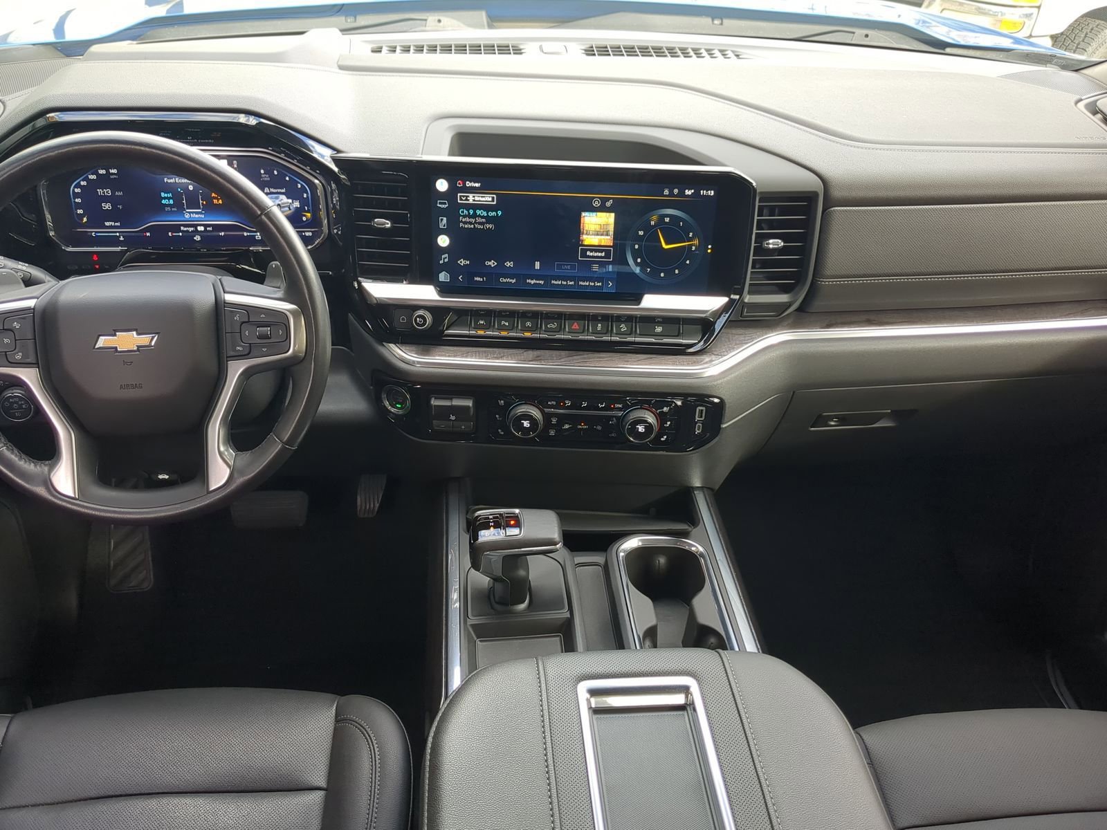 Used 2022 Chevrolet Silverado 1500 LTZ w/ LTZ Premium Package image 24