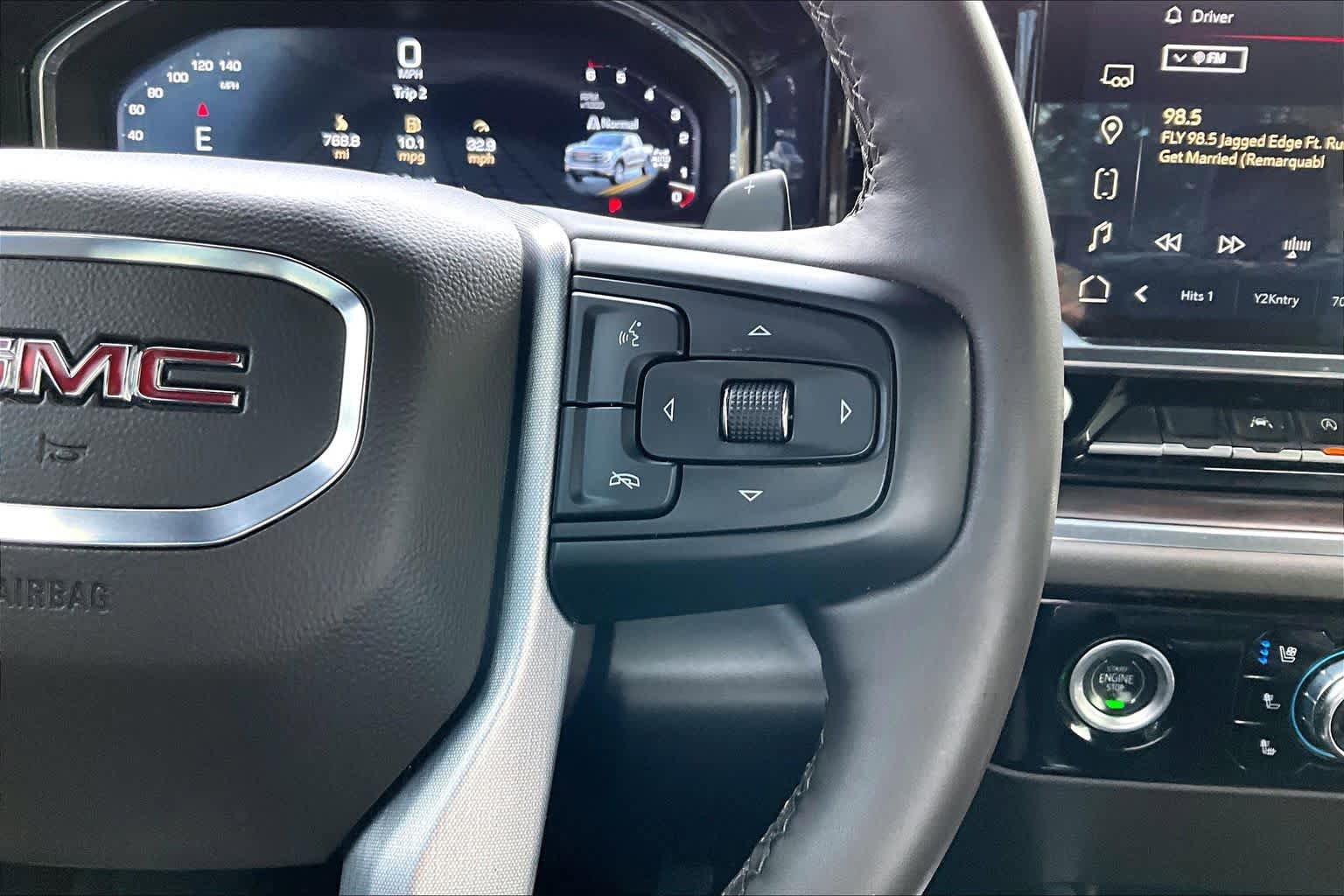Used 2023 GMC Sierra 1500 SLT w/ SLT Premium Package AWD/4WD image 24