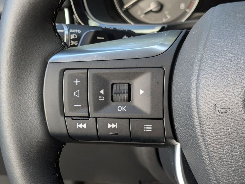 Used 2025 INFINITI QX60 Pure image 16