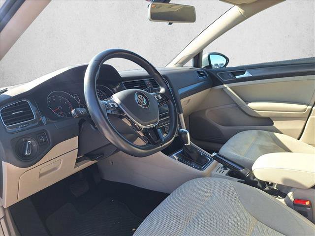 Used 2019 Volkswagen Golf S w/ Driver Assistance Package image 10