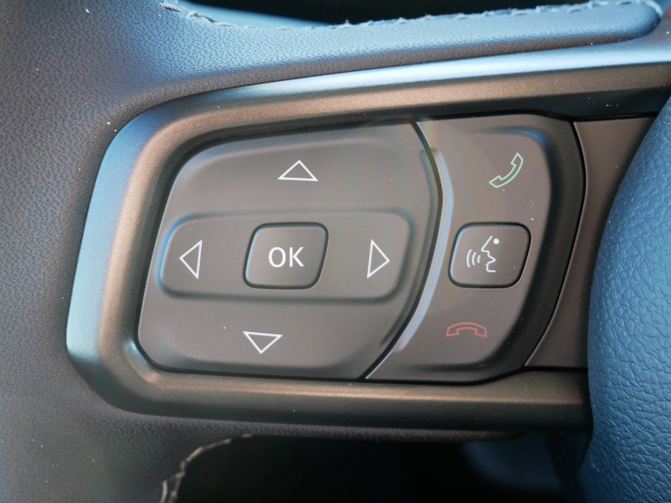 New 2026 Jeep Gladiator Sport image 15