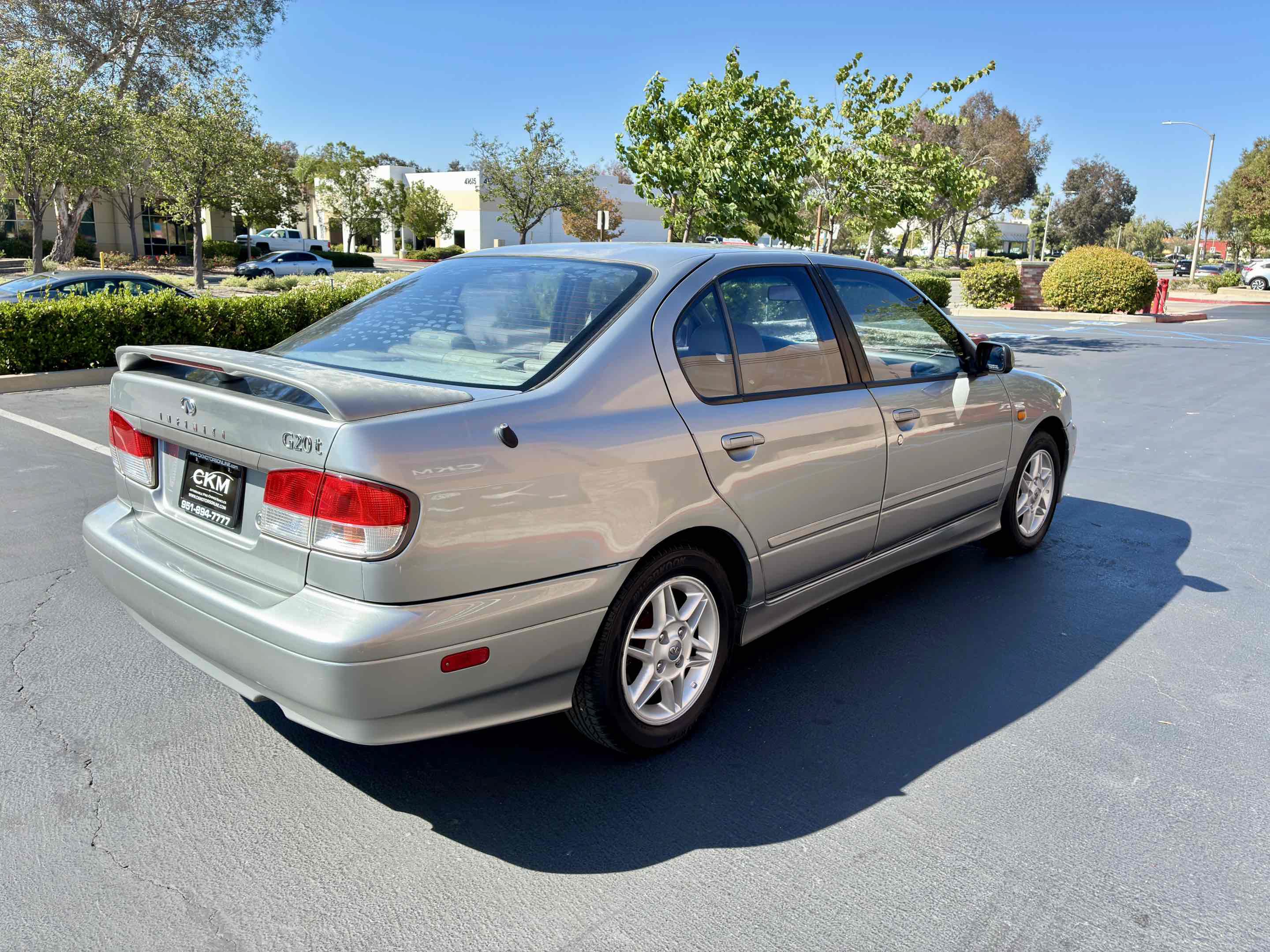 Used 1999 INFINITI G20 FWD image 8