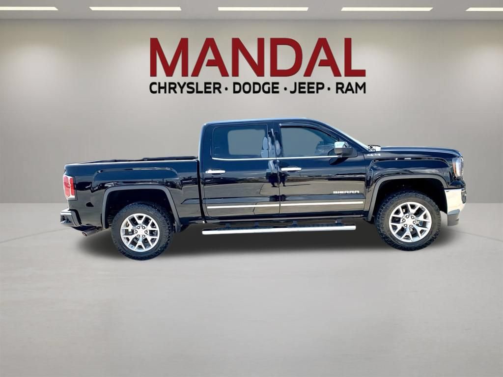 Used 2018 GMC Sierra 1500 SLT w/ SLT Premium Package AWD/4WD image 4