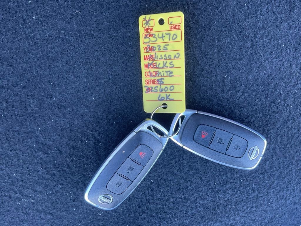 Used 2025 Nissan Kicks S image 21