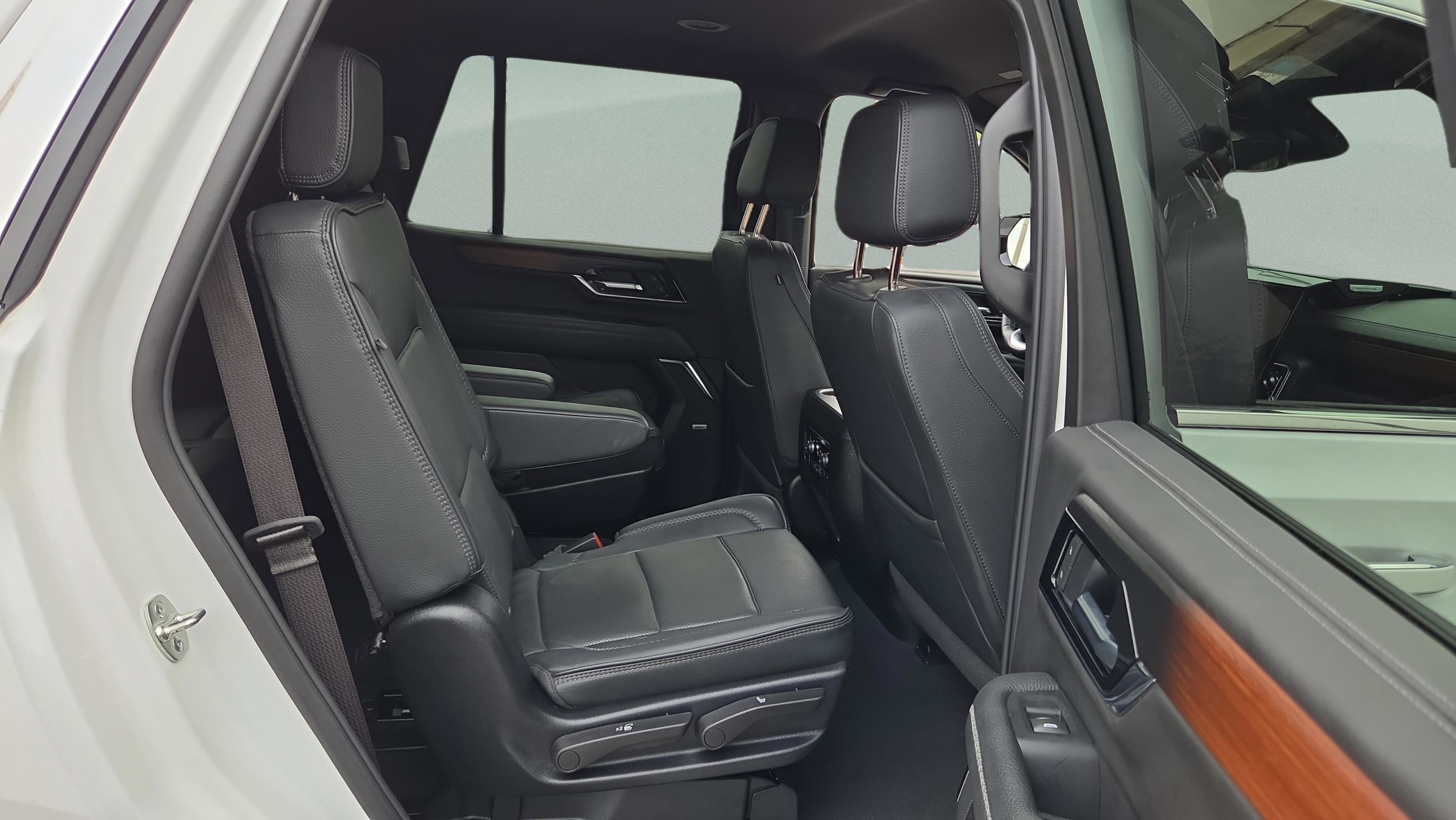 Used 2025 GMC Yukon Denali image 20