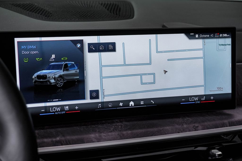 Used 2024 BMW X7 M60i w/ Executive Package image 22