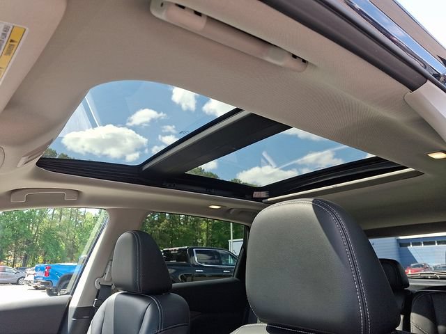 Used 2024 Nissan Murano SL FWD image 16