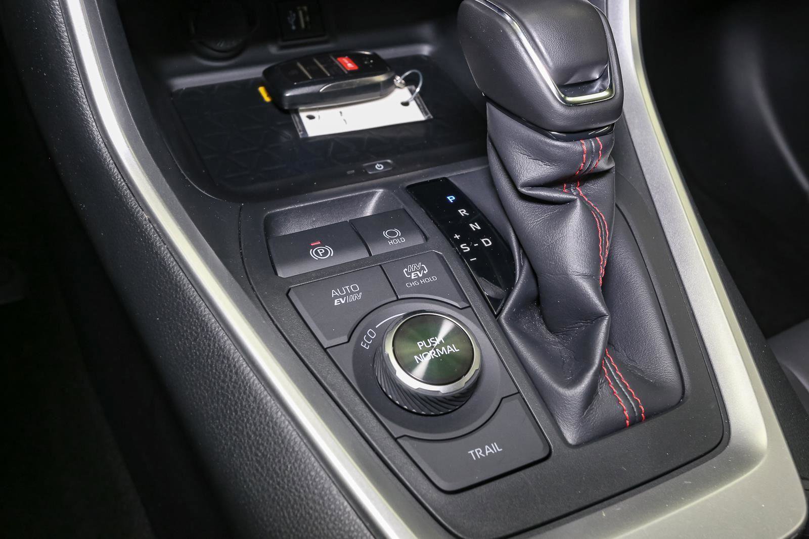 Used 2024 Toyota RAV4 XSE w/ Weather Package image 37