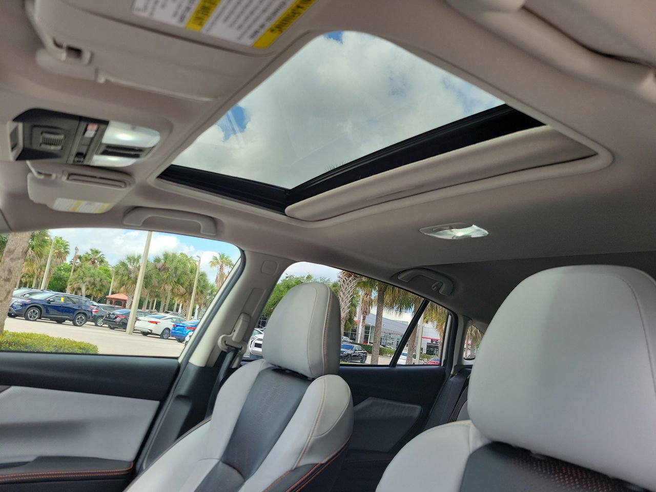 Used 2022 Subaru Crosstrek 2.5i Limited w/ Moonroof Package 2 AWD/4WD image 18