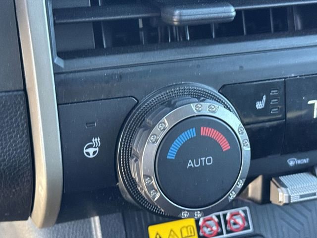 Used 2024 Toyota Tacoma 4x4 Double Cab image 20