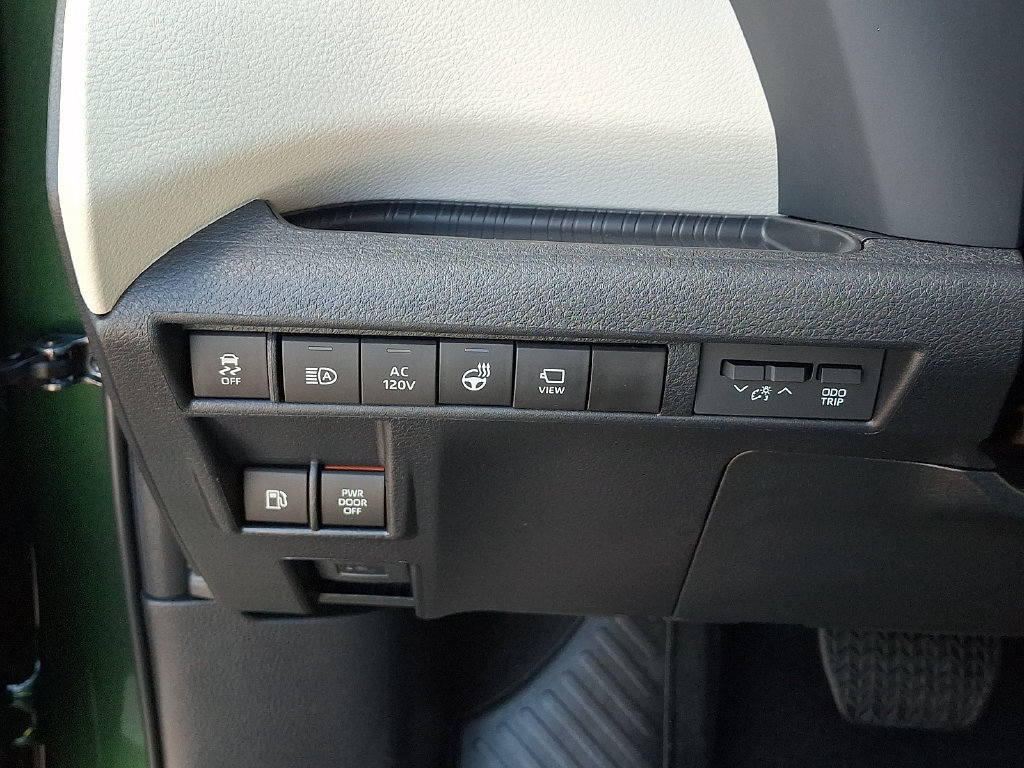 New 2026 Toyota Sienna Platinum AWD/4WD image 19