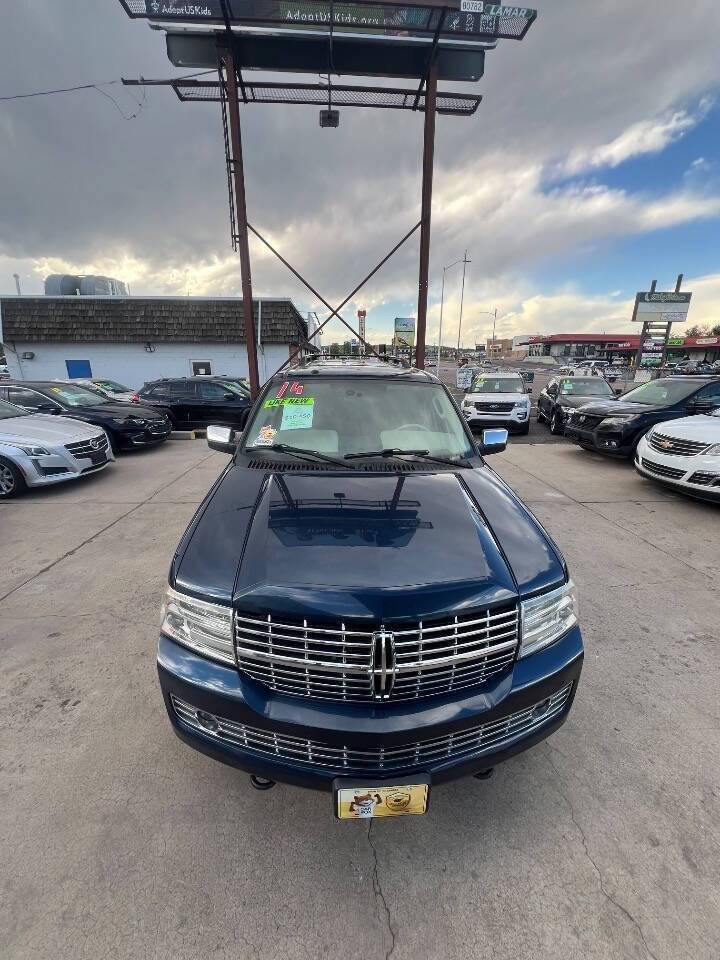Used 2014 Lincoln Navigator L 4WD image 24