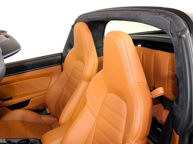 Certified 2026 Porsche 911 Targa 4 GTS AWD/4WD image 20