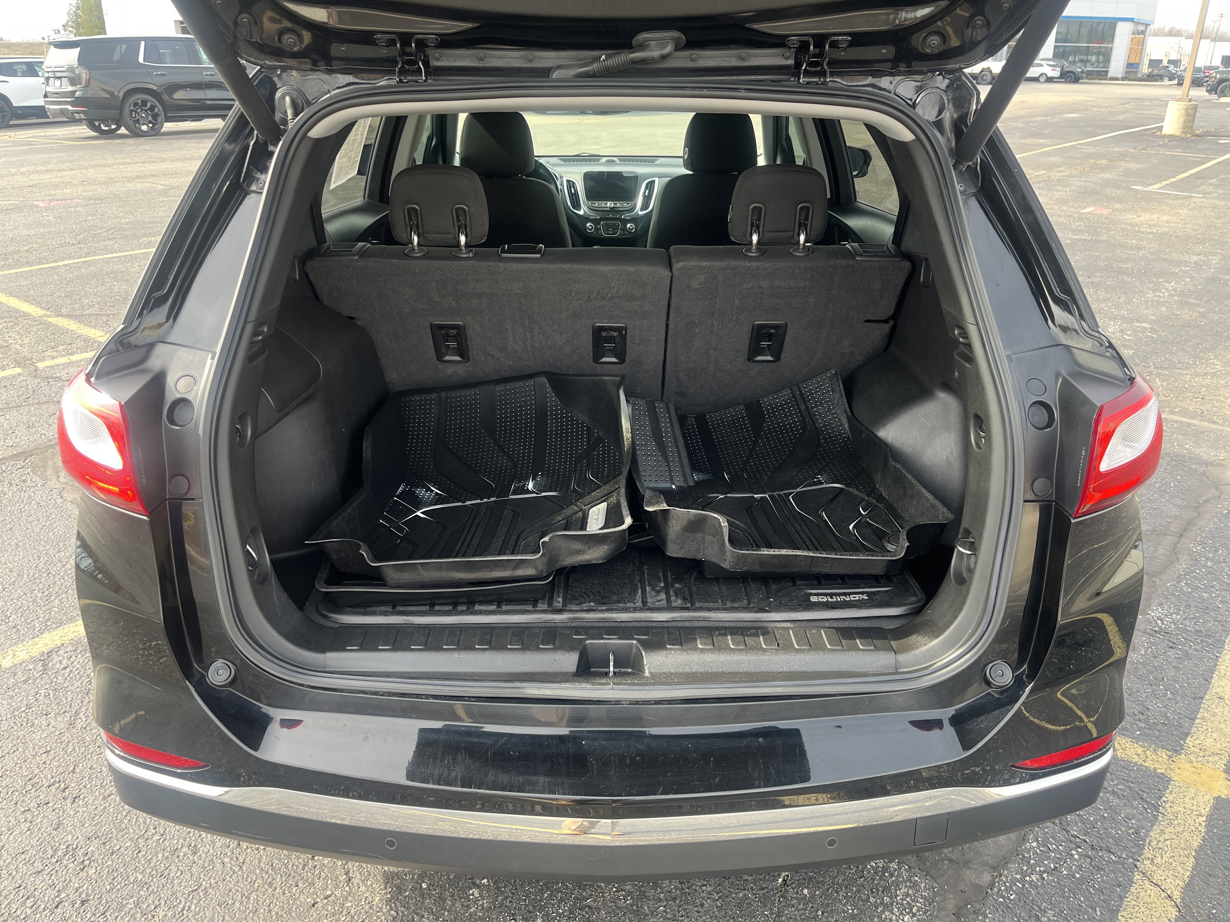 Used 2020 Chevrolet Equinox LT image 16