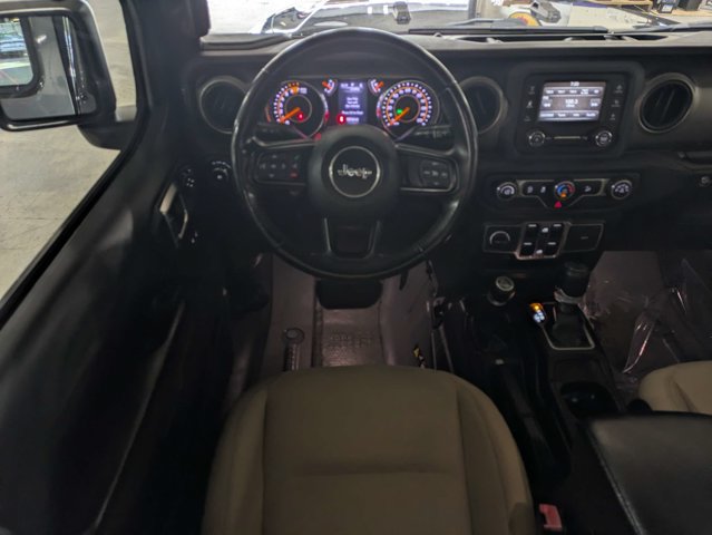 Used 2018 Jeep Wrangler Unlimited Sport S AWD/4WD image 16