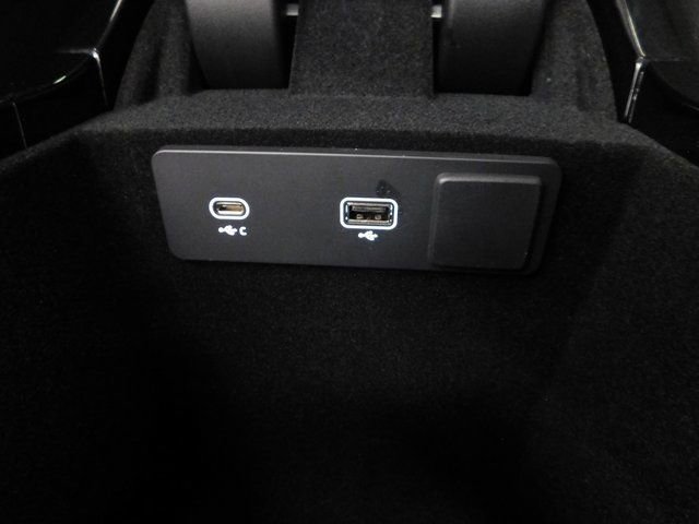 Used 2024 Land Rover Range Rover Velar S image 48