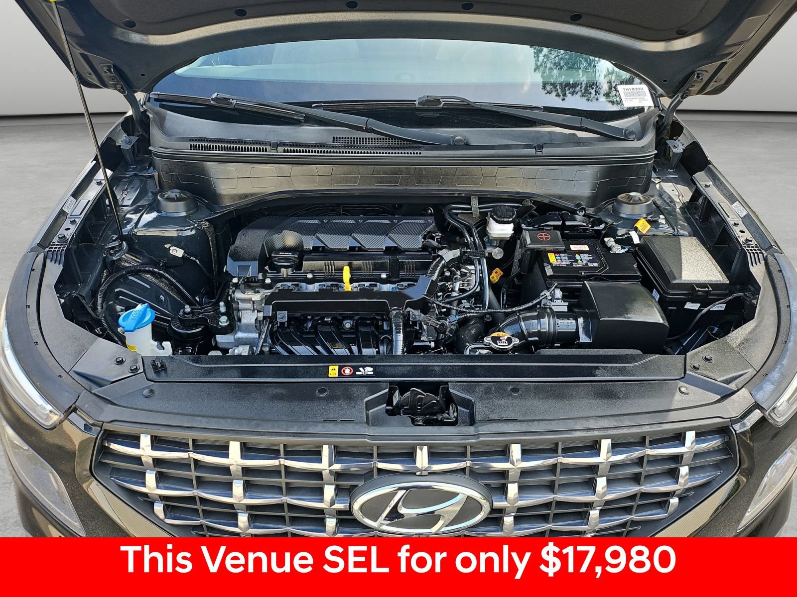 Used 2022 Hyundai Venue SEL FWD image 38