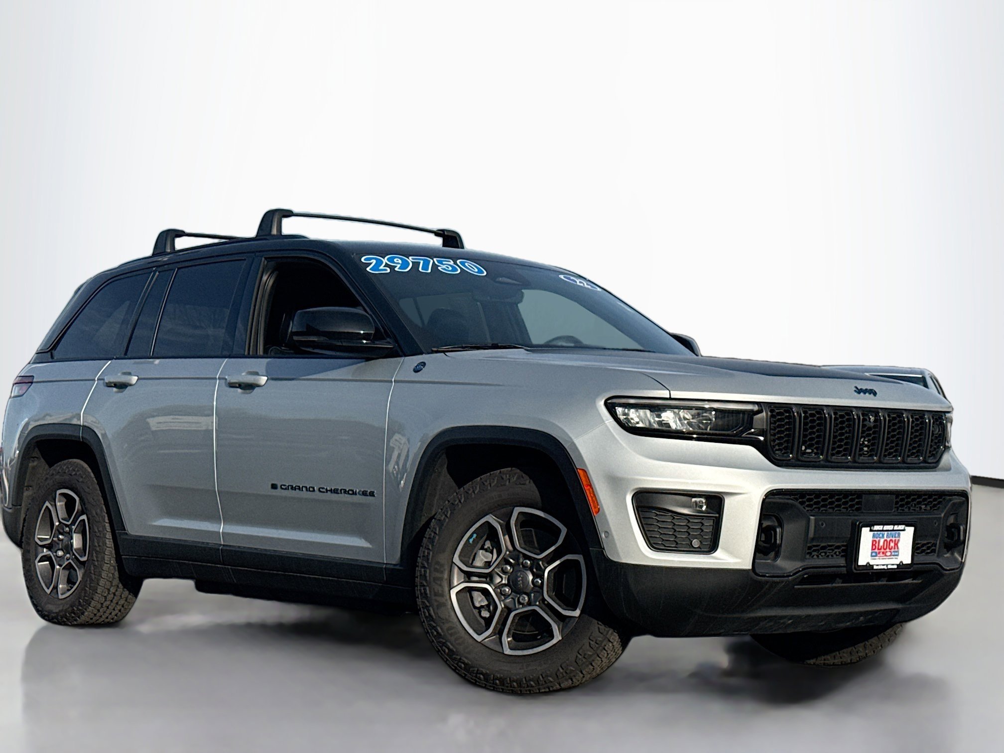 Used 2022 Jeep Grand Cherokee Trailhawk w/ Advanced Protech Group II image 1