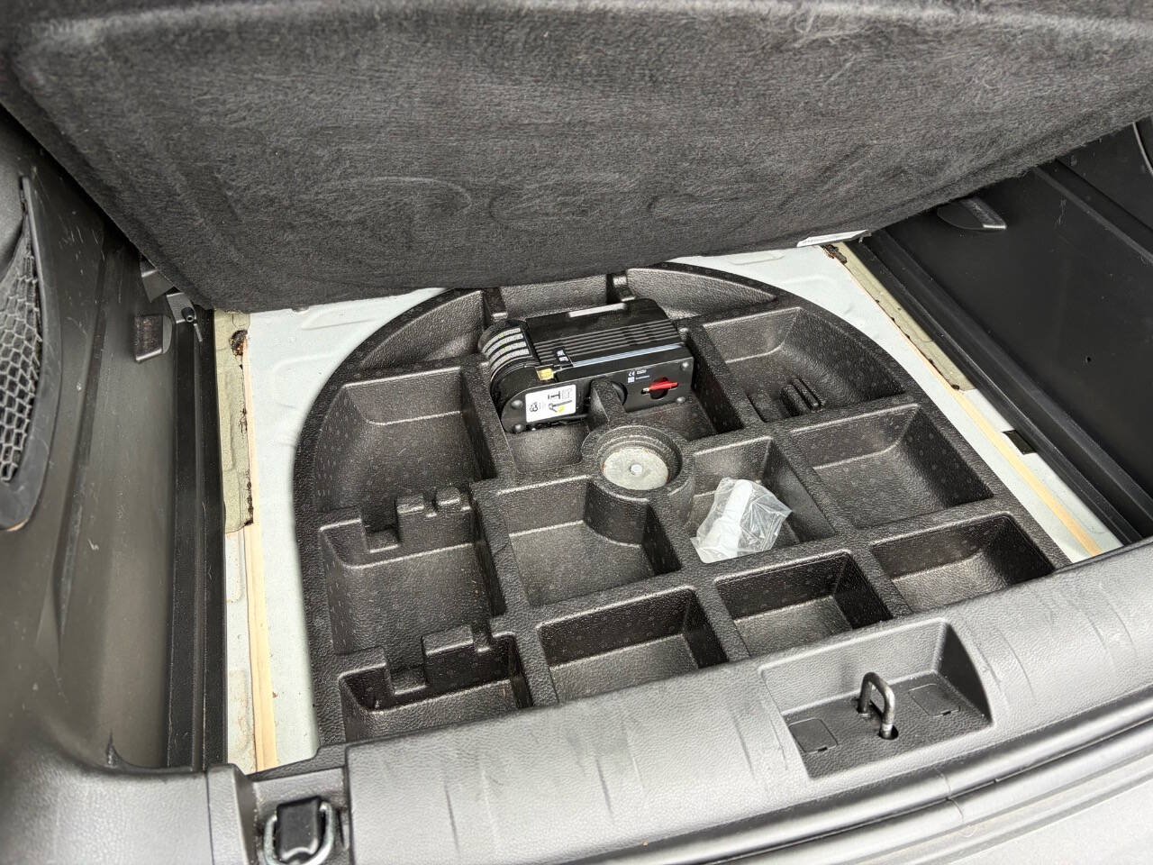 Used 2019 Jeep Renegade Limited AWD/4WD image 32