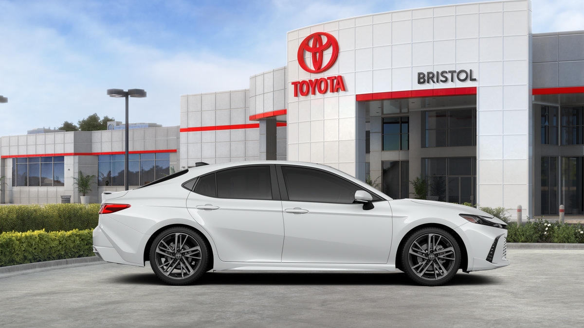 New 2026 Toyota Camry Hybrid AWD/4WD image 28