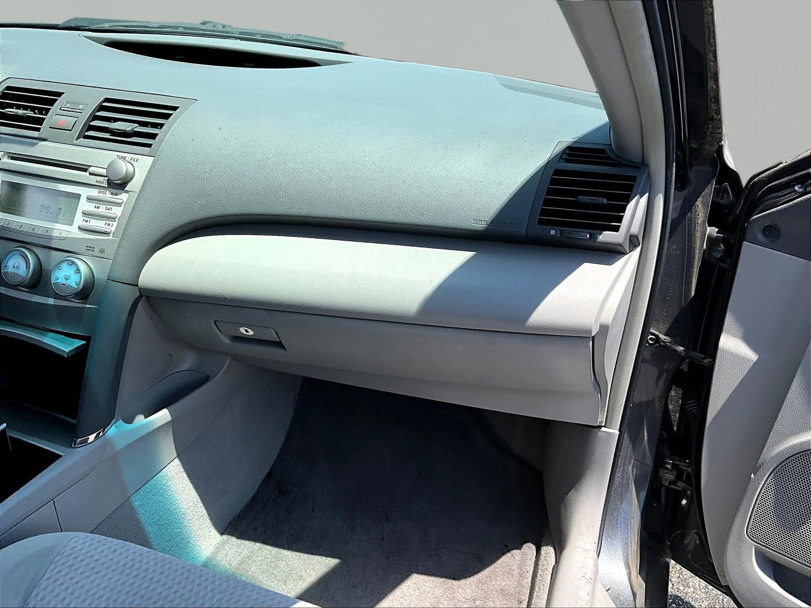 Used 2011 Toyota Camry LE w/ LE Extra-Value Pkg FWD image 25