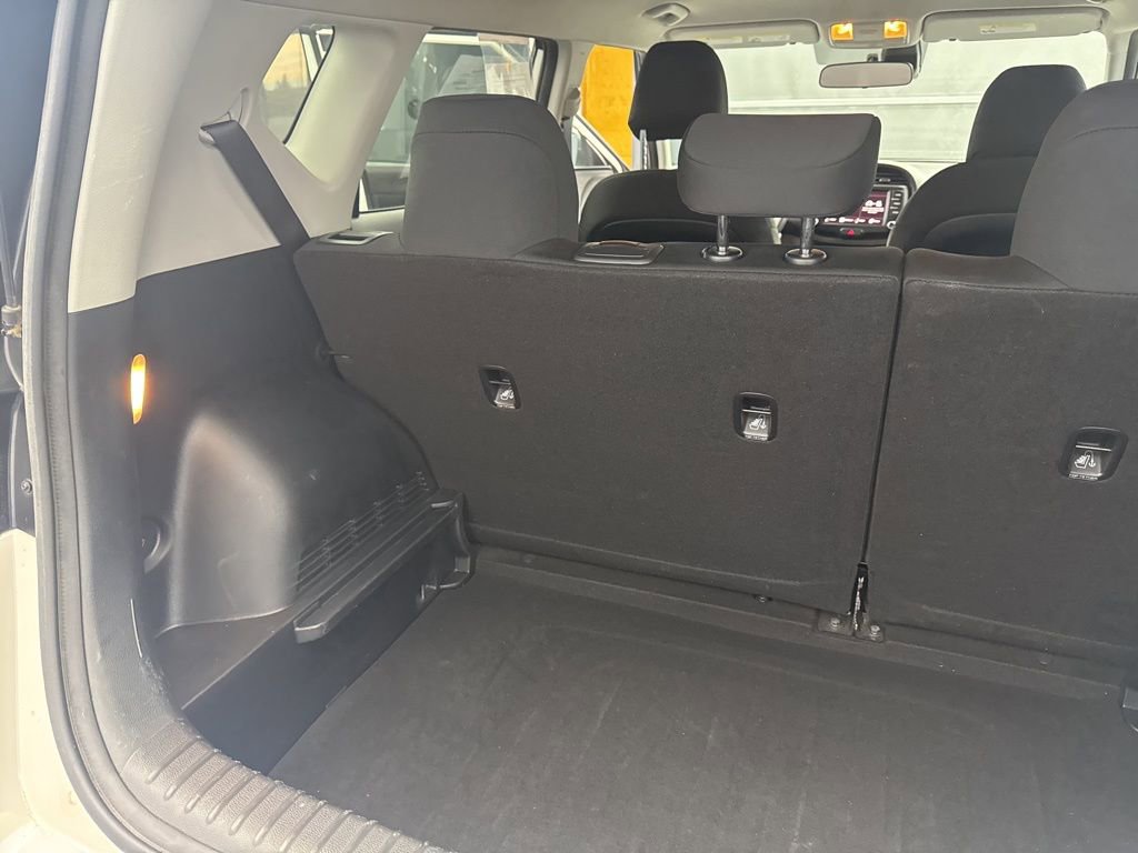 Used 2024 Kia Soul LX w/ Option Group 015 image 38
