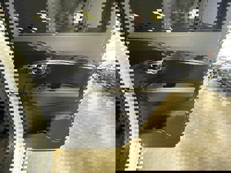 Used 2018 Volvo XC90 T6 Momentum w/ Convenience Package image 22