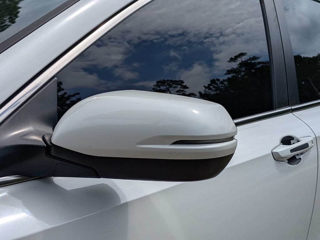 Used 2021 Honda CR-V EX image 10