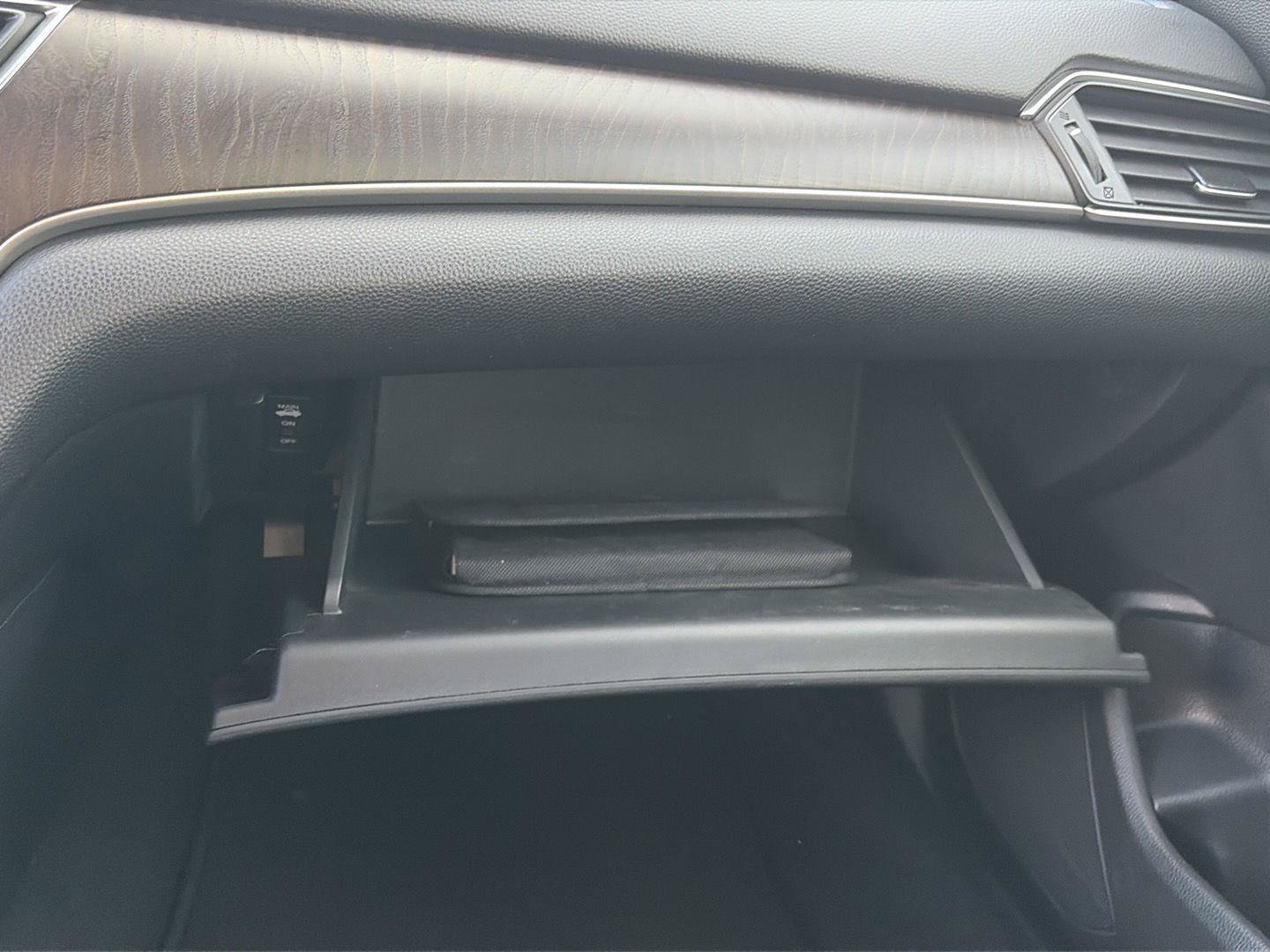 Used 2018 Honda Accord EX-L image 13