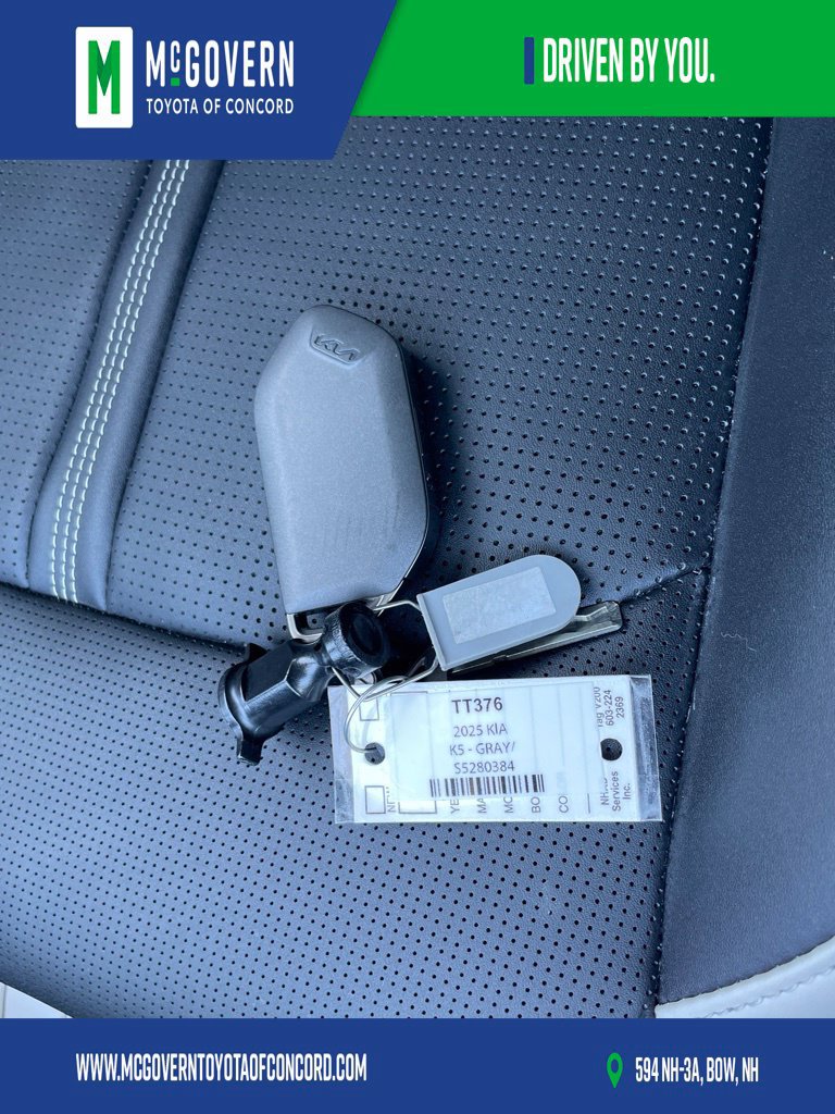 Used 2025 Kia K5 GT-Line AWD/4WD image 40