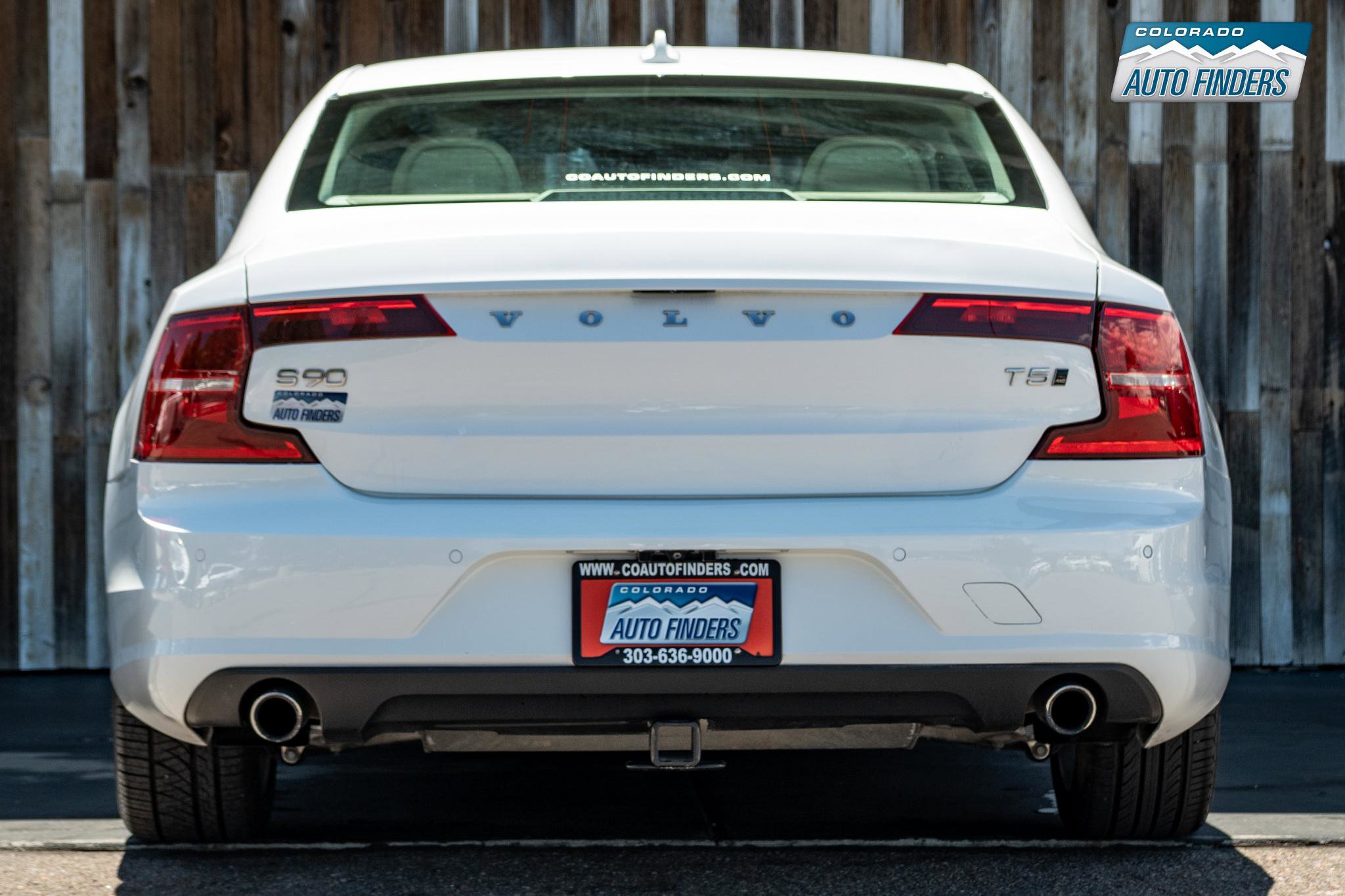 Used 2018 Volvo S90 T5 Momentum w/ Convenience Package AWD/4WD image 4