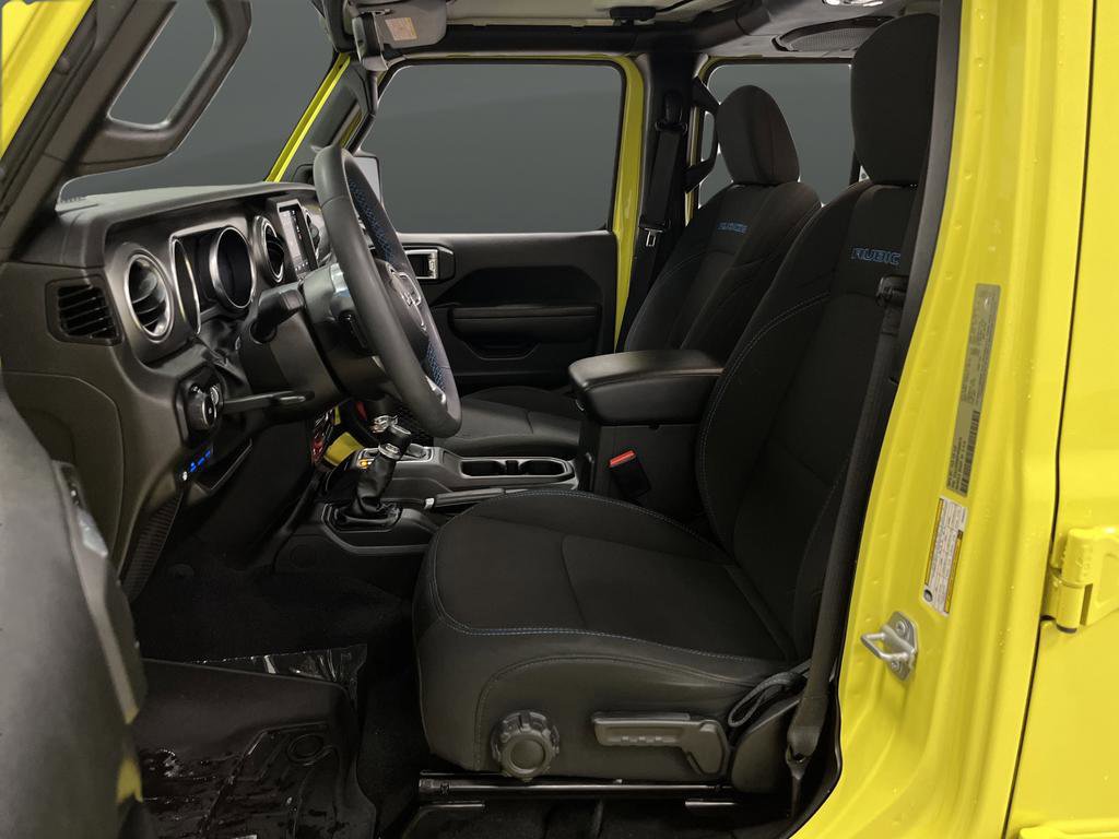 Used 2023 Jeep Wrangler Unlimited Rubicon 4xe AWD/4WD image 4