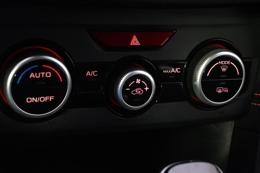 Used 2018 Subaru Crosstrek 2.0i Limited image 30