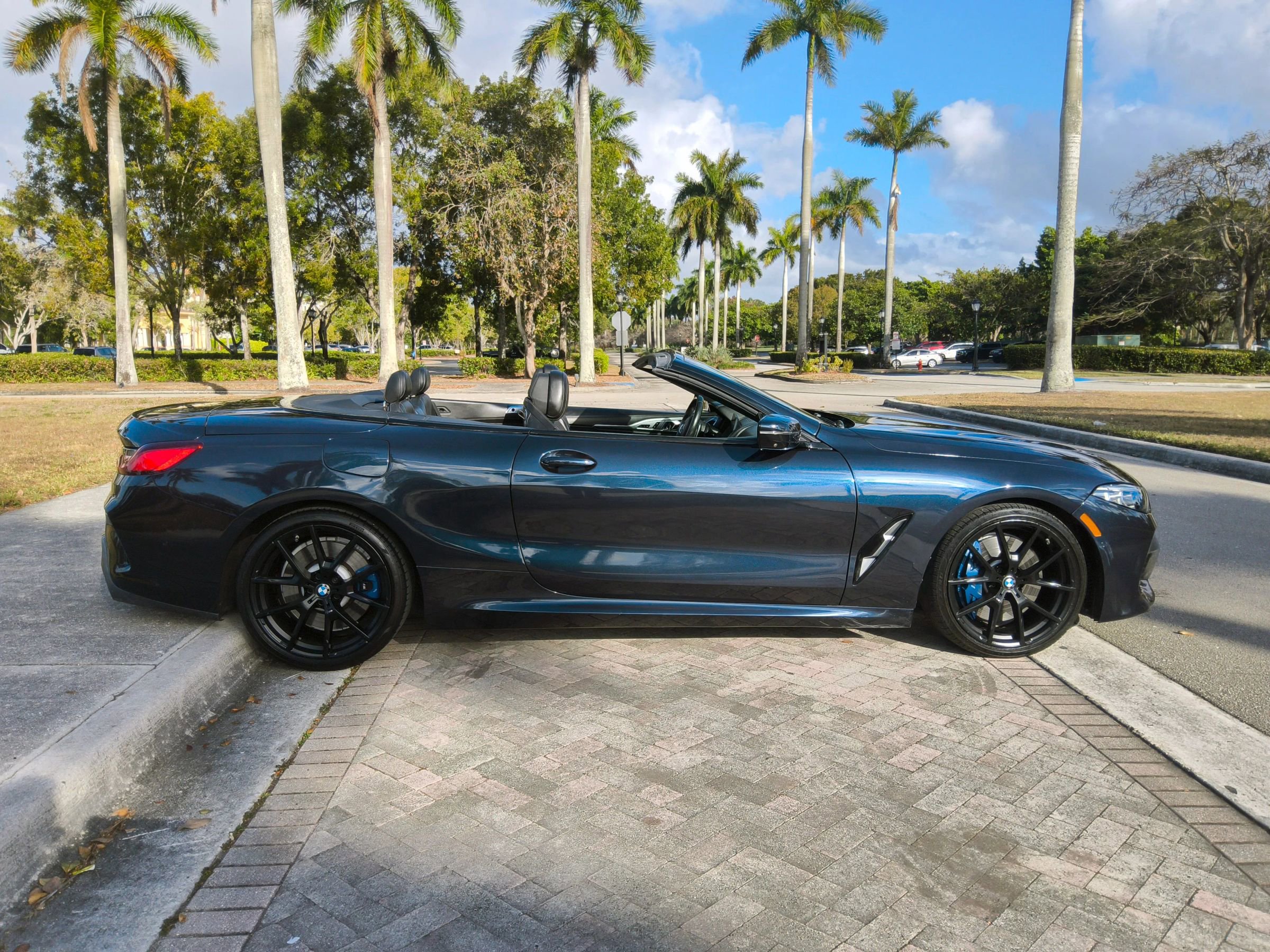 Used 2021 BMW 840i xDrive Convertible w/ M Sport Package image 16