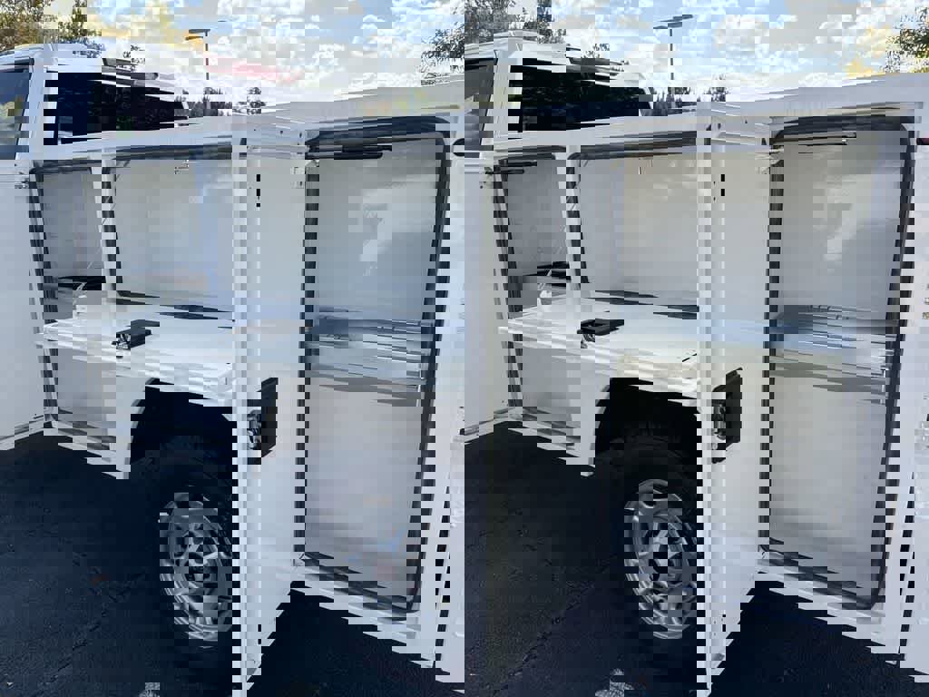 New 2024 GMC Sierra 2500 Pro w/ Convenience Package image 39