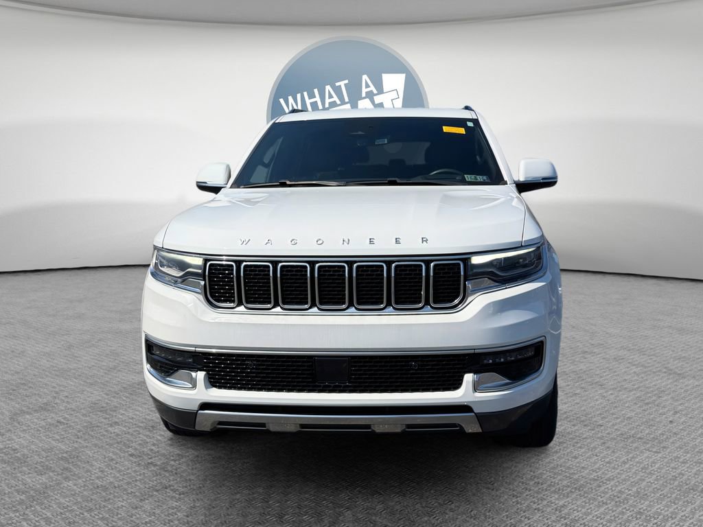 Used 2022 Jeep Wagoneer Series III w/ Flexible Seating Group image 9