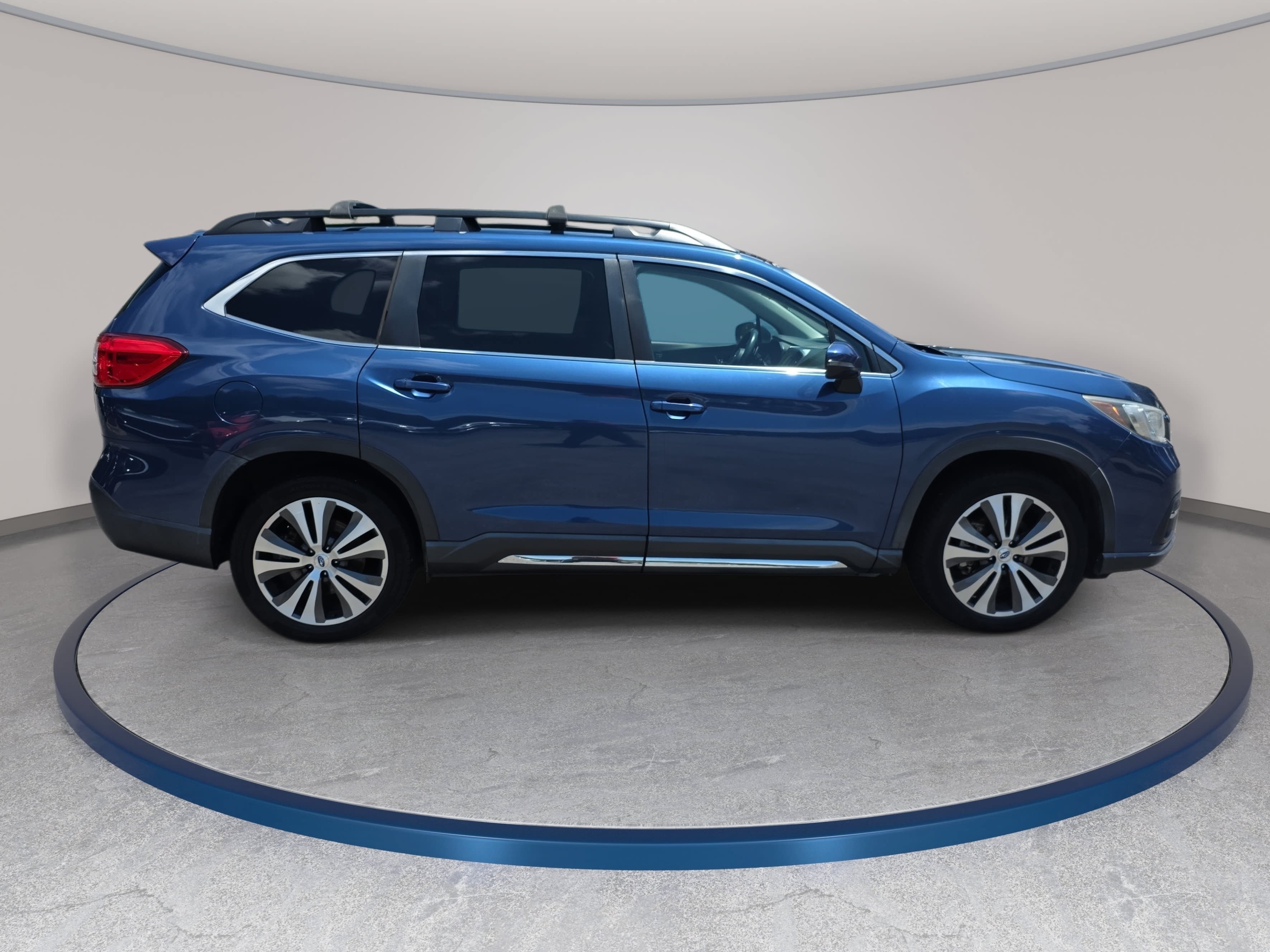Used 2019 Subaru Ascent Limited AWD/4WD image 4