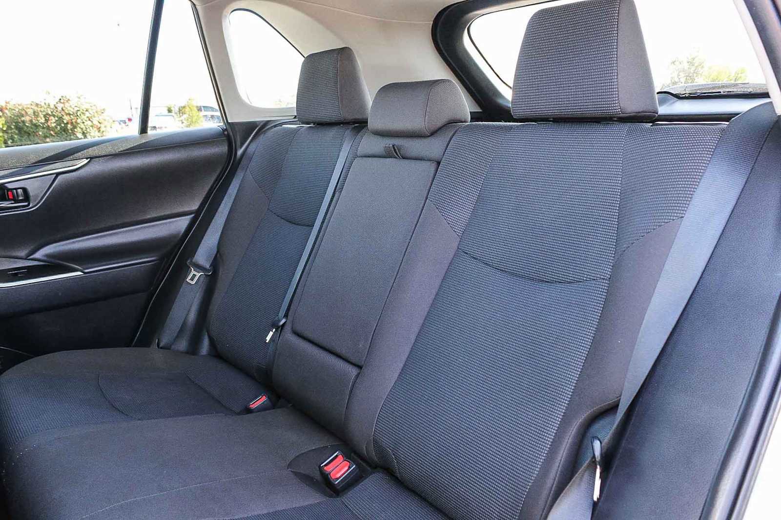 Used 2024 Toyota RAV4 LE image 18