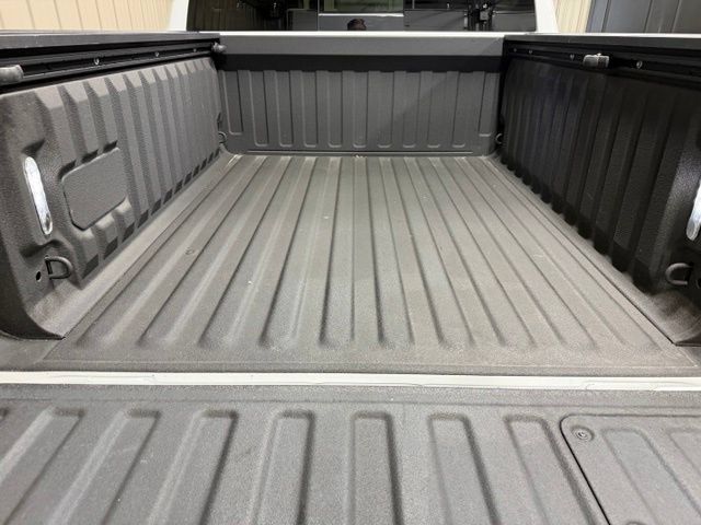 Used 2025 RAM 1500 Tungsten AWD/4WD image 10