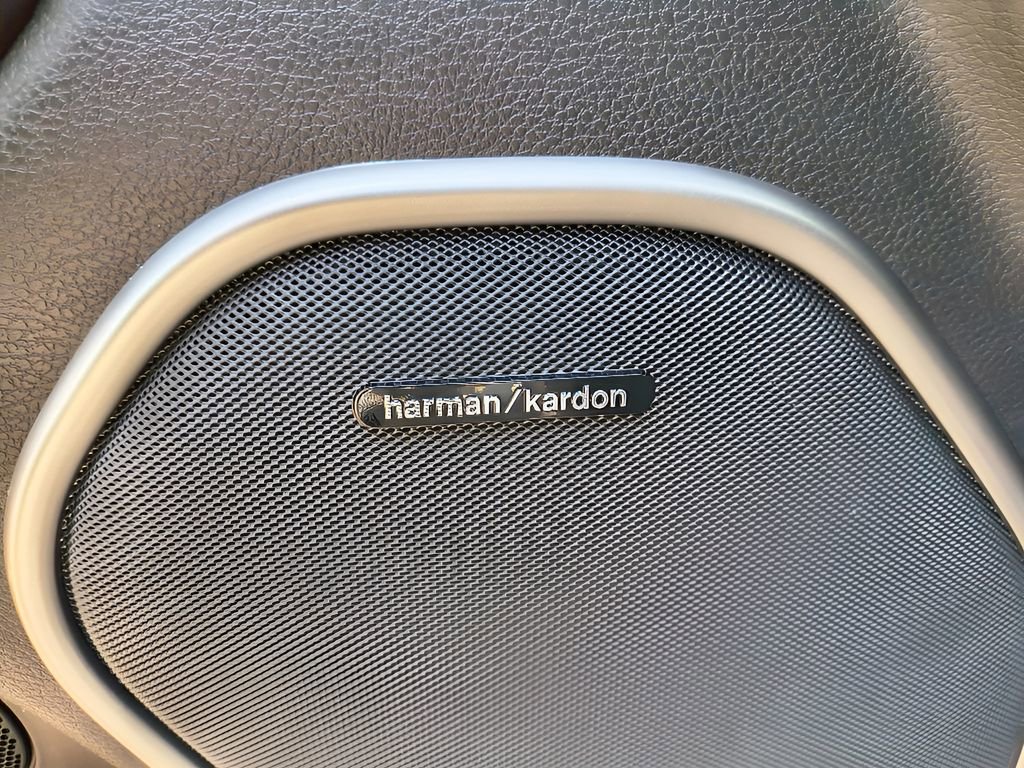 Used 2019 Dodge Durango R/T w/ Blacktop Package image 8