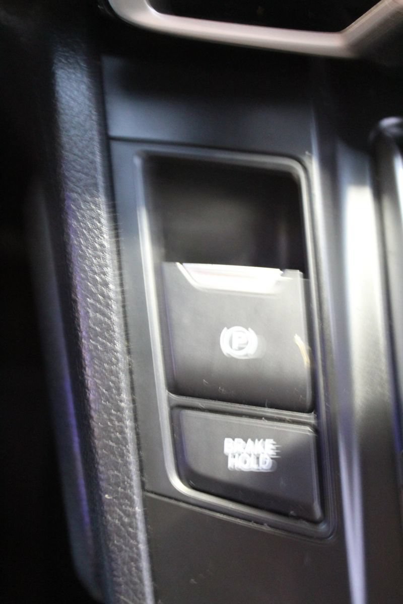 Used 2019 Honda CR-V LX image 24