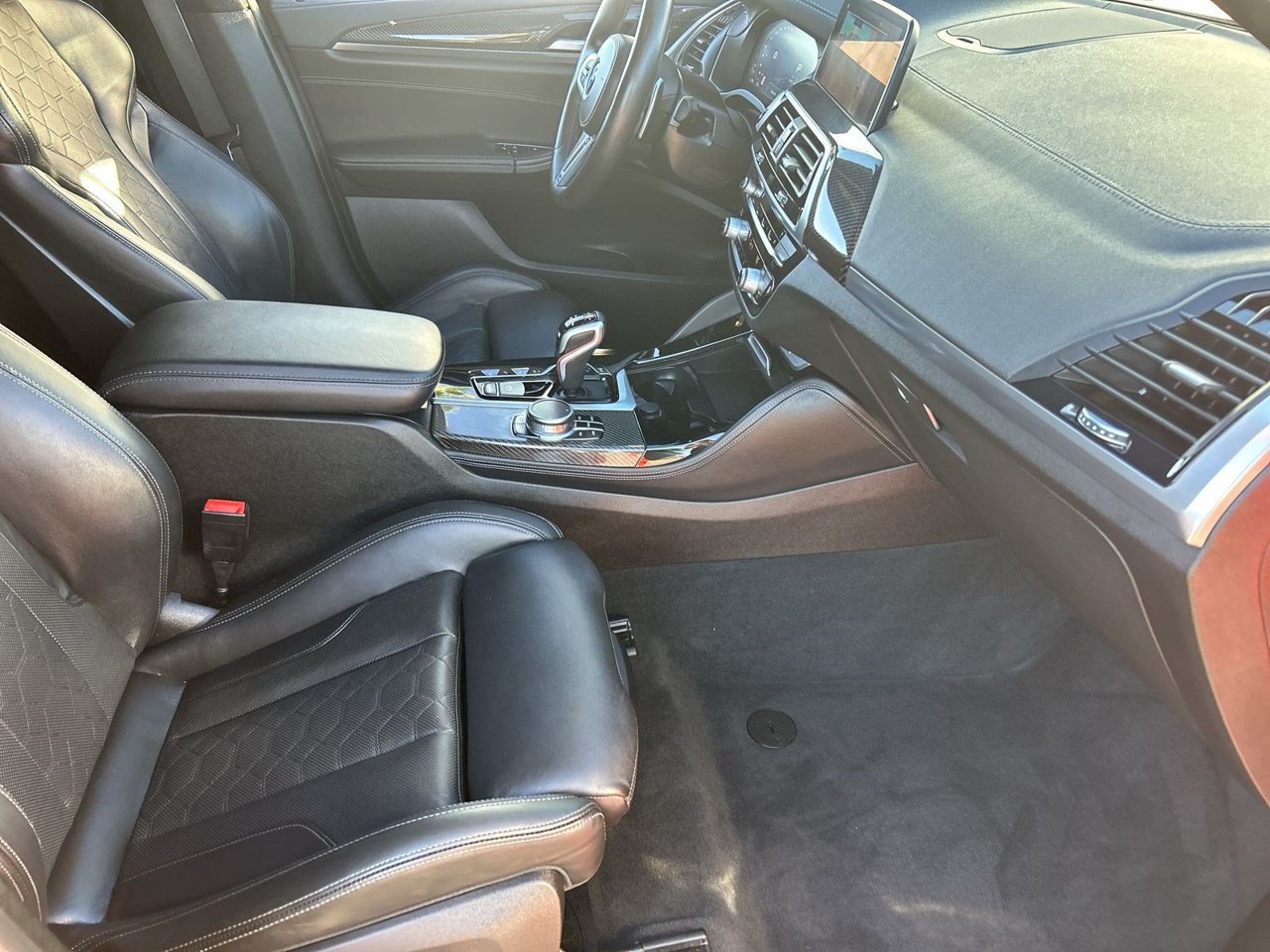 Used 2021 BMW X4 M w/ Executive Package AWD/4WD image 8