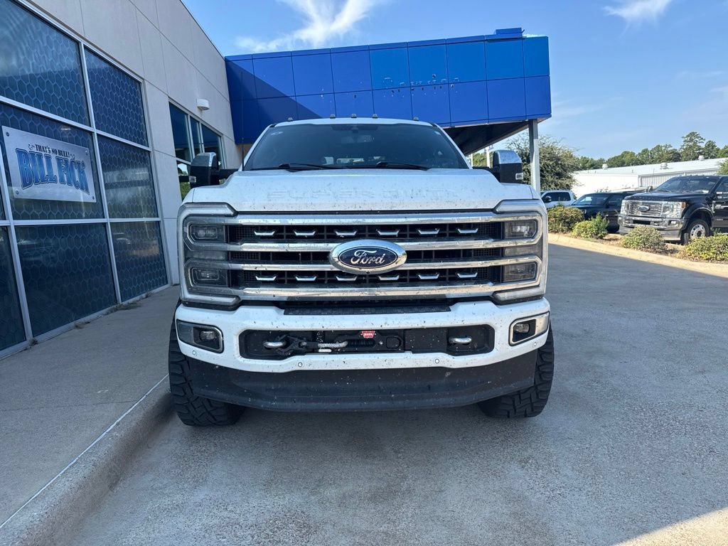 Used 2023 Ford F250 Platinum AWD/4WD image 3