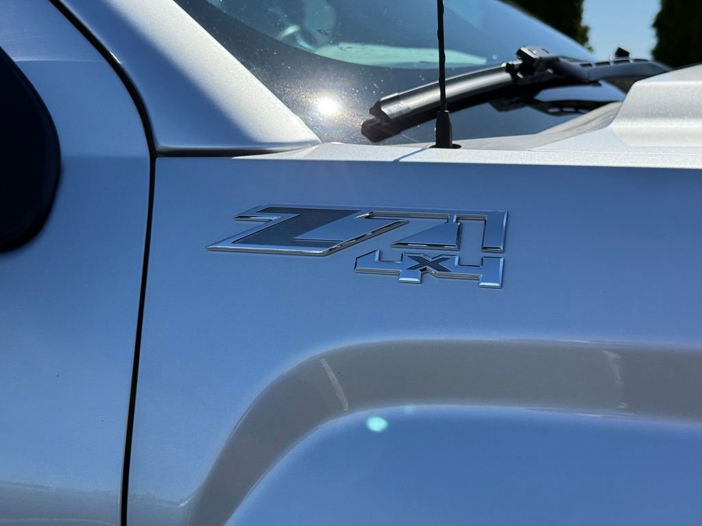 Used 2018 GMC Sierra 1500 SLT image 9