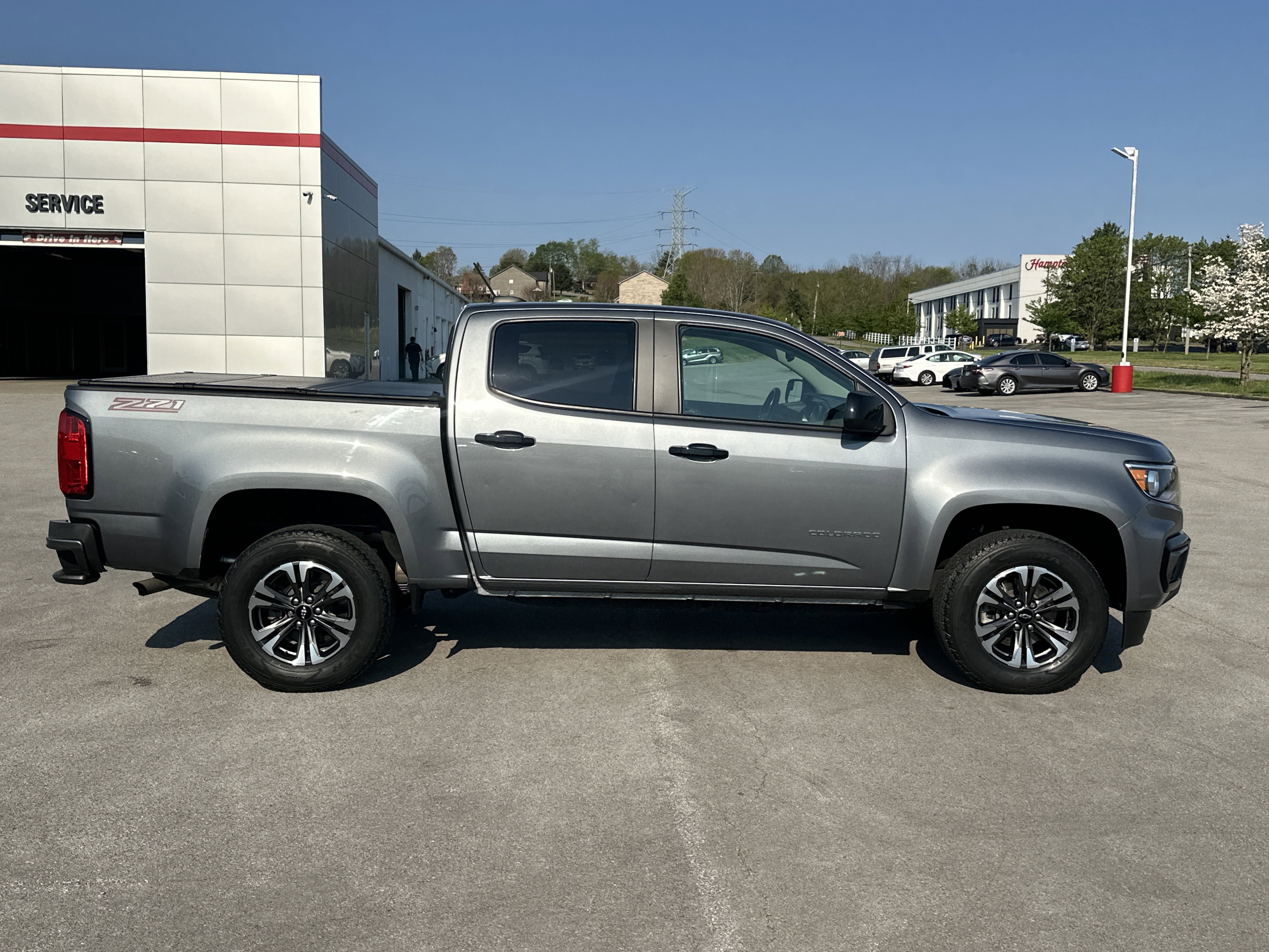 Used 2022 Chevrolet Colorado Z71 image 4