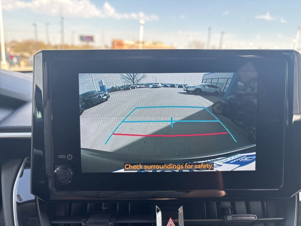 Used 2023 Toyota Corolla Cross LE image 19