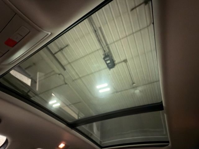 Used 2019 Volkswagen Atlas SEL image 3