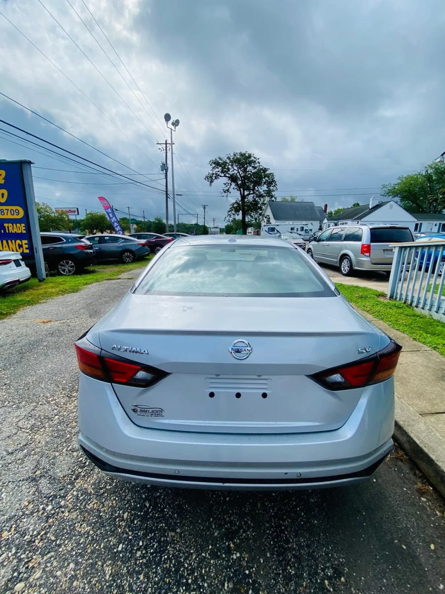 Used 2022 Nissan Altima 2.5 SV FWD image 17